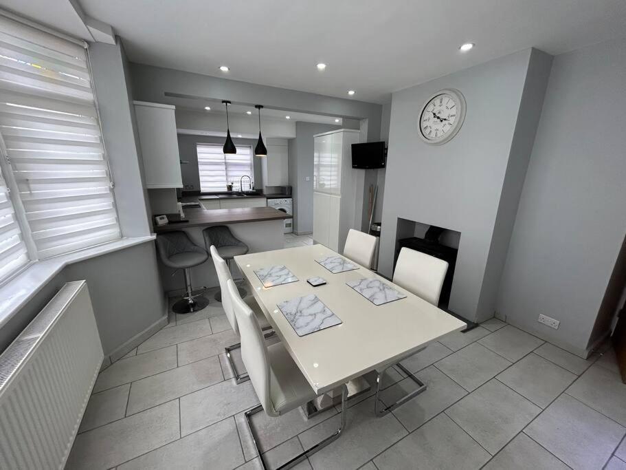 Fresh & Spacious House Rhyl Luaran gambar