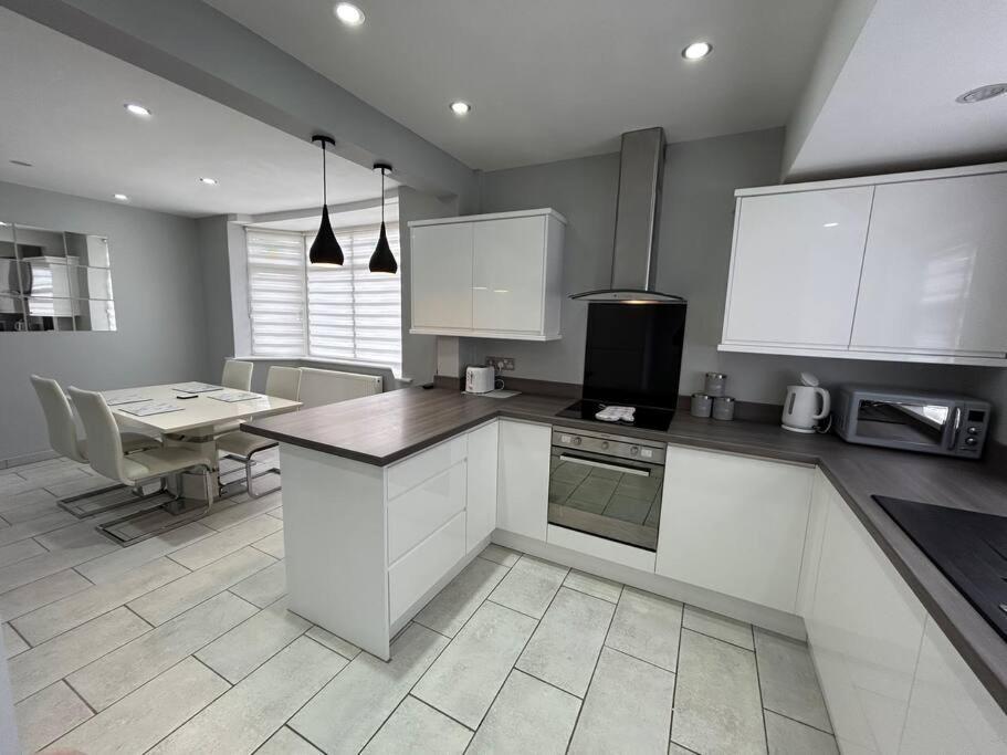 Fresh & Spacious House Rhyl Luaran gambar